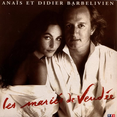 ANAIS ET DIDIER BARBELIVIEN - Les mariés de Vendée