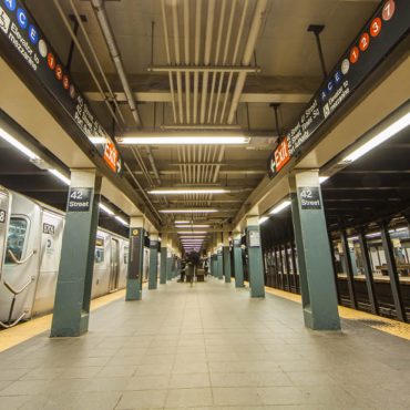 Deux adolescents détournent un train de métro à New York