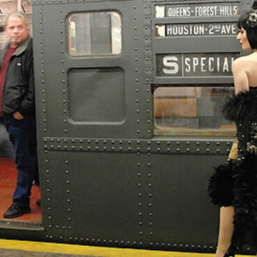 Les usagers du métro new-yorkais remontent le temps