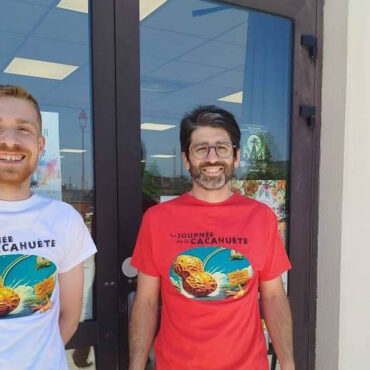 Dans cette commune bretonne, les commerçants organisent un concours de lancer de cacahuètes