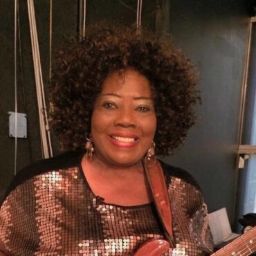 BARBARA ROY