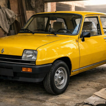Une Renault 5 neuve retrouvée après 43 ans : la découverte incroyable d’un garage espagnol