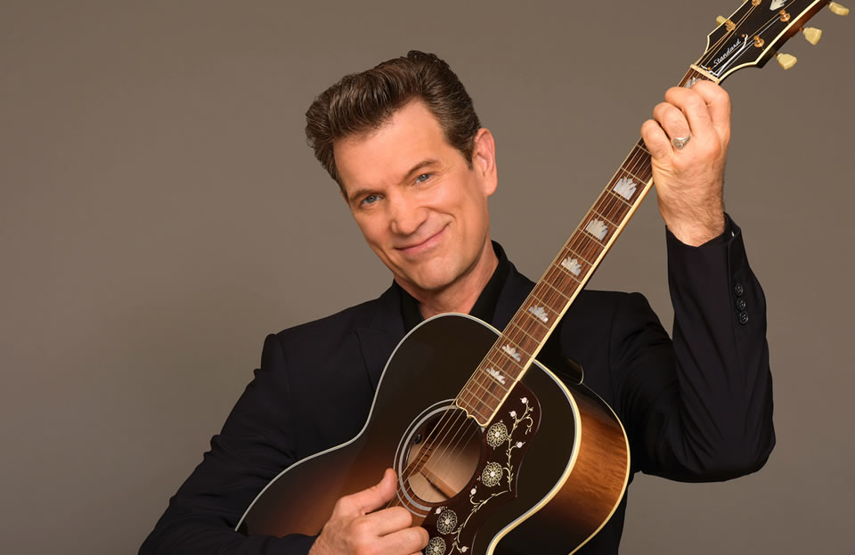 CHRIS ISAAK