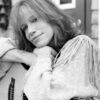 CARLY SIMON